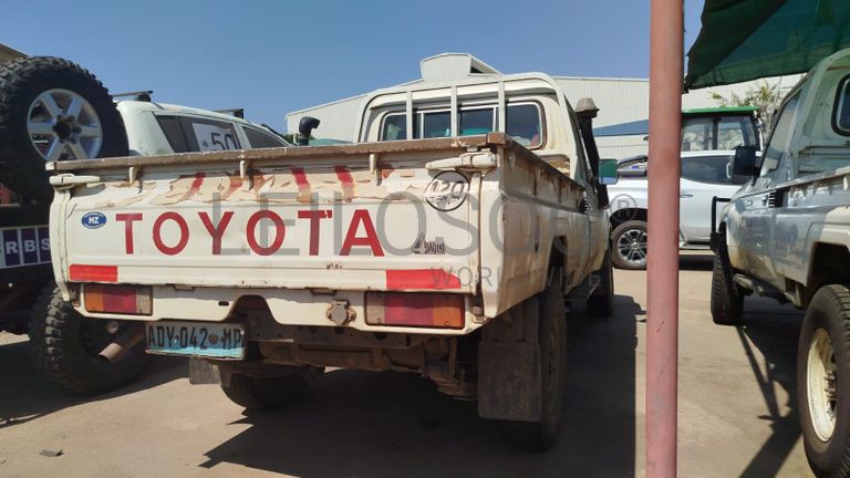 Toyota Land Cruiser 3,18m - 2013