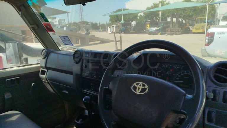 Toyota Land Cruiser 3,18m - 2013