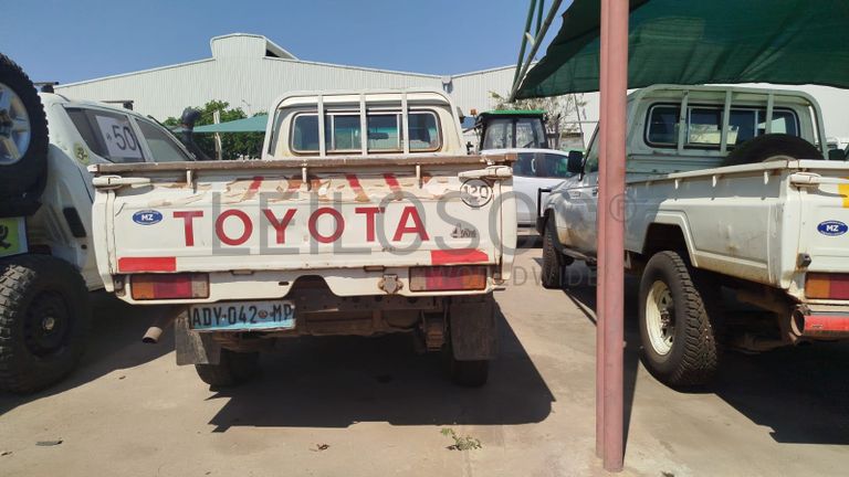 Toyota Land Cruiser 3,18m - 2013