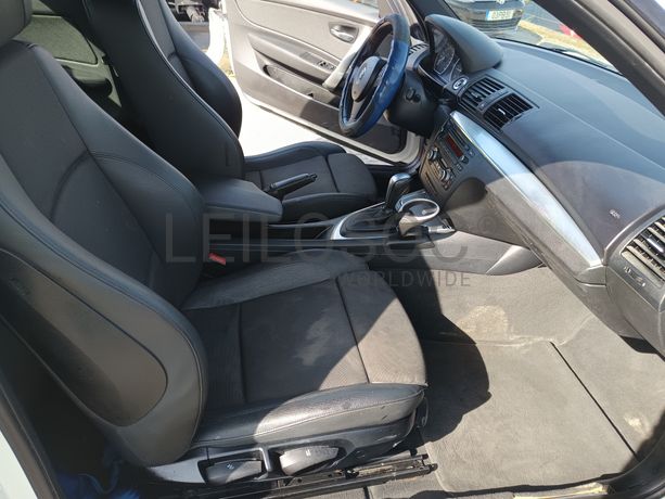 BMW 120 d · Ano 2010
