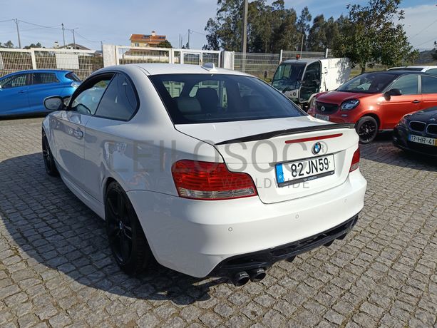 BMW 120 d · Ano 2010