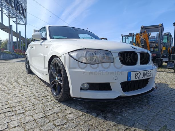 BMW 120 d · Ano 2010