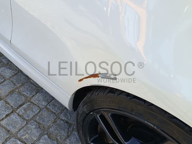 BMW 120 d · Ano 2010