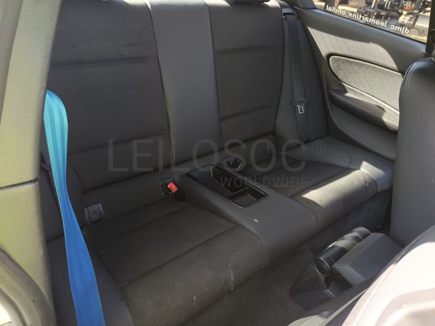 BMW 120 d · Ano 2010