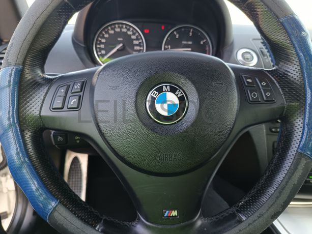 BMW 120 d · Ano 2010