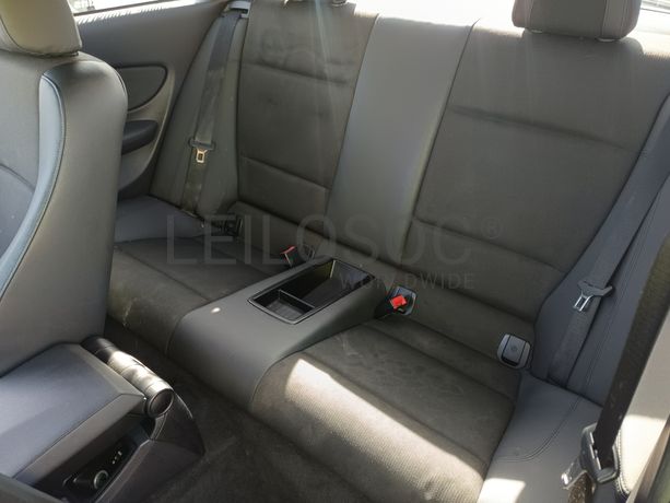 BMW 120 d · Ano 2010