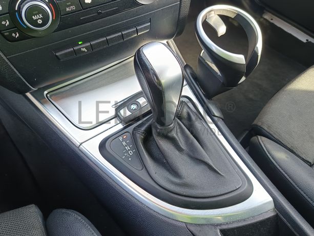 BMW 120 d · Ano 2010