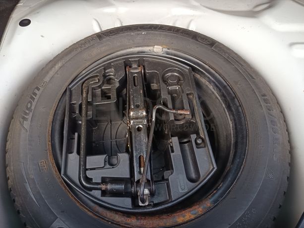 Peugeot 207 · Ano 2011