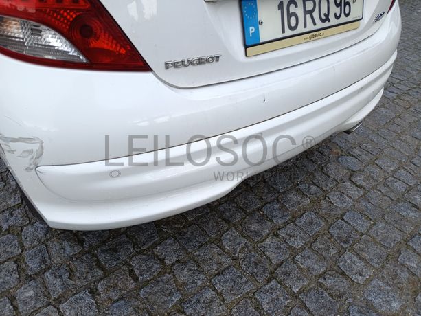Peugeot 207 · Ano 2011