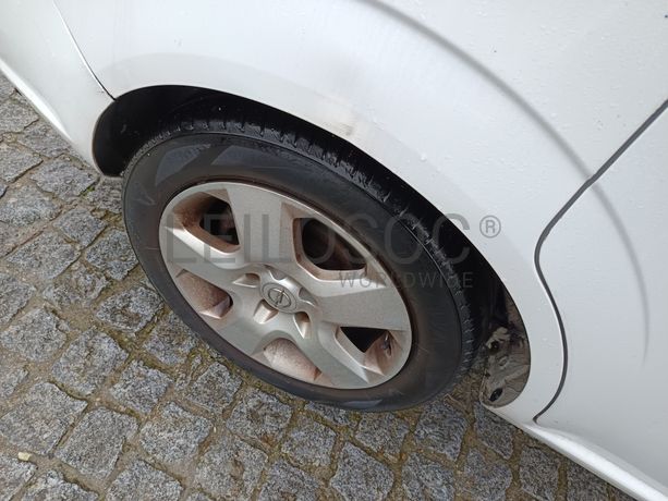 Opel Zafira · Ano 2012