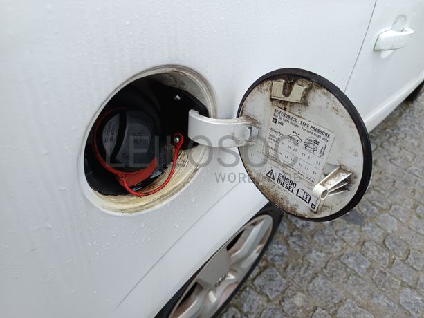 Opel Zafira · Ano 2012