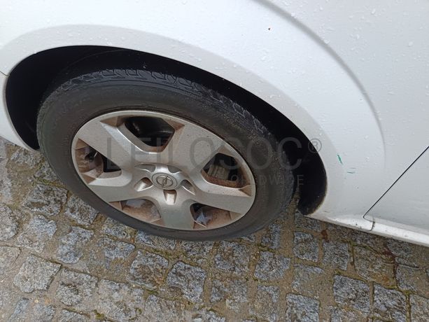 Opel Zafira · Ano 2012