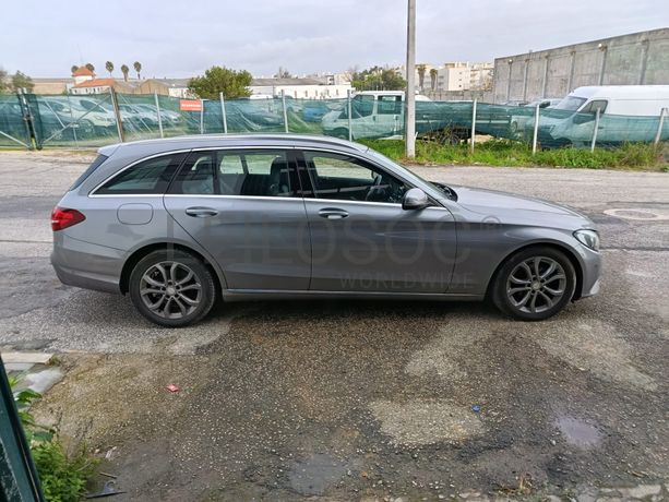 Mercedes-Benz C 180 · Ano 2016