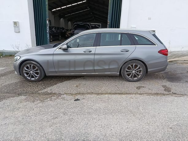 Mercedes-Benz C 180 · Ano 2016