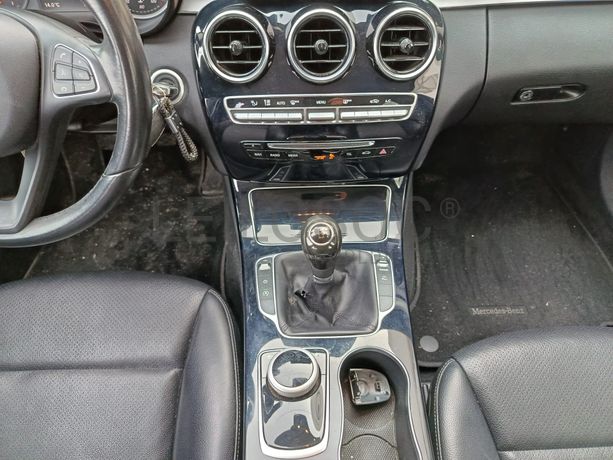 Mercedes-Benz C 180 · Ano 2016