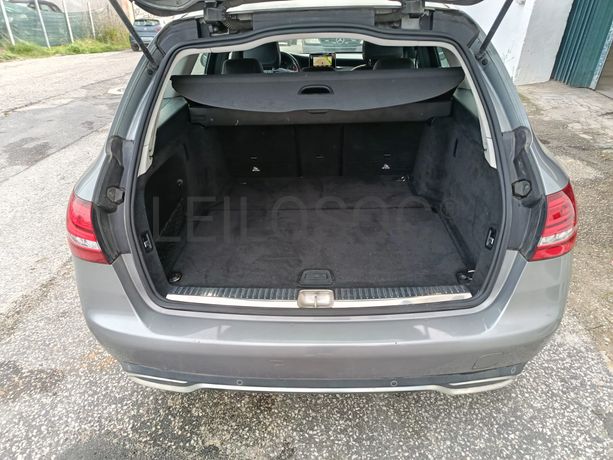 Mercedes-Benz C 180 · Ano 2016