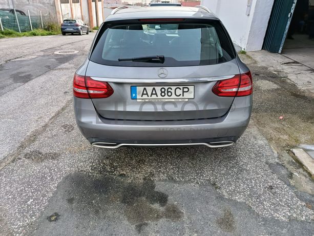 Mercedes-Benz C 180 · Ano 2016