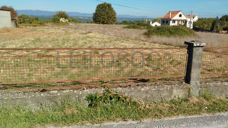 Terreno para Construção · São João de Areias, Santa Comba Dão