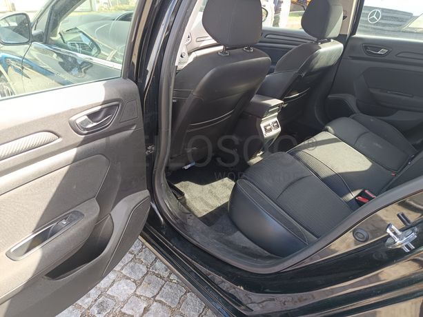 Renault Mégane IV Sport 1.5 DCI · Ano 2017