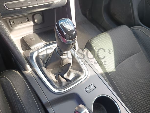 Renault Mégane IV Sport 1.5 DCI · Ano 2017