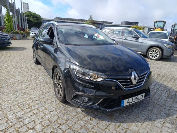 Renault Mégane IV Sport 1.5 DCI · Ano 2017