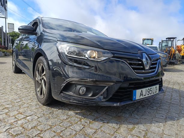 Renault Mégane IV Sport 1.5 DCI · Ano 2017