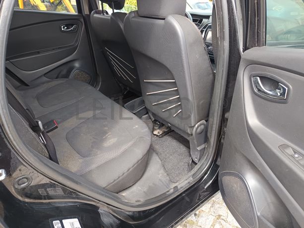 Renault Captur 1.5 DCI Sport · Ano 2013