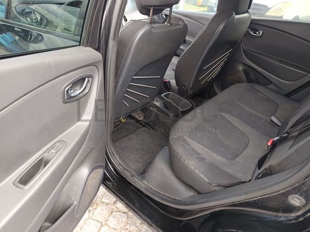 Renault Captur 1.5 DCI Sport · Ano 2013
