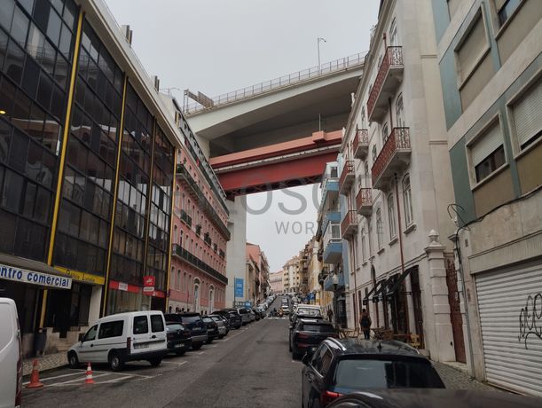 Loja n.º 41 · Alcântara, Lisboa
