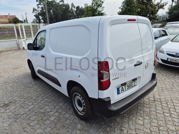 Opel Combo · Ano 2022