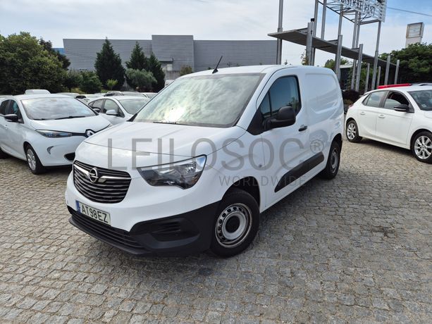 Opel Combo · Ano 2022
