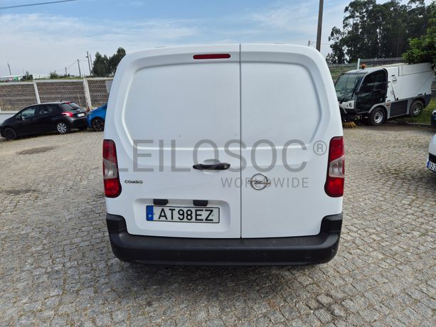 Opel Combo · Ano 2022