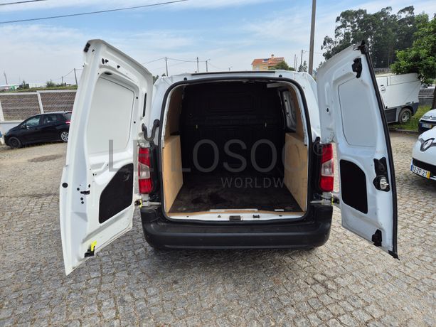 Opel Combo · Ano 2022