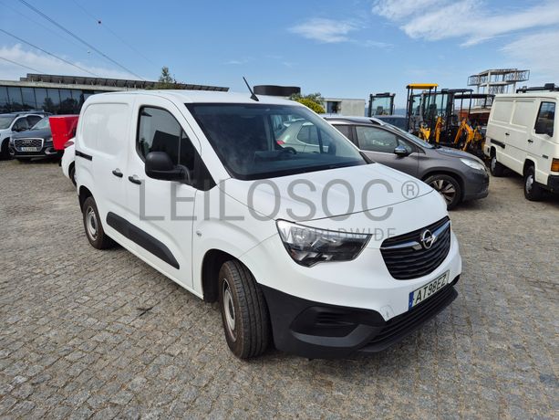 Opel Combo · Ano 2022