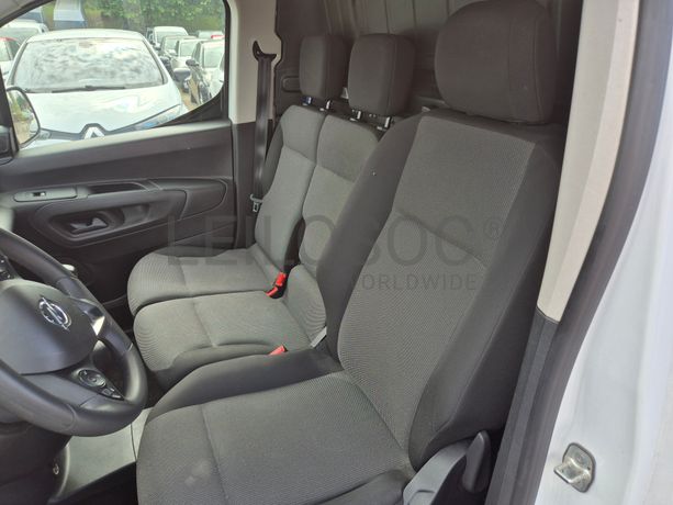 Opel Combo · Ano 2022