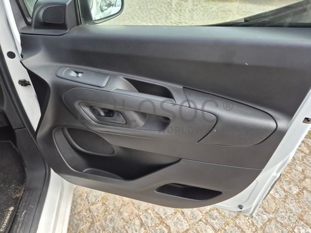 Opel Combo · Ano 2022