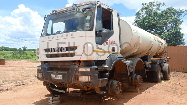Camião Cisterna - Iveco TRAKKER