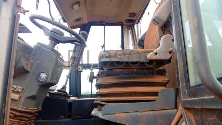 Rolo Compactador SINOMACH LRS1626