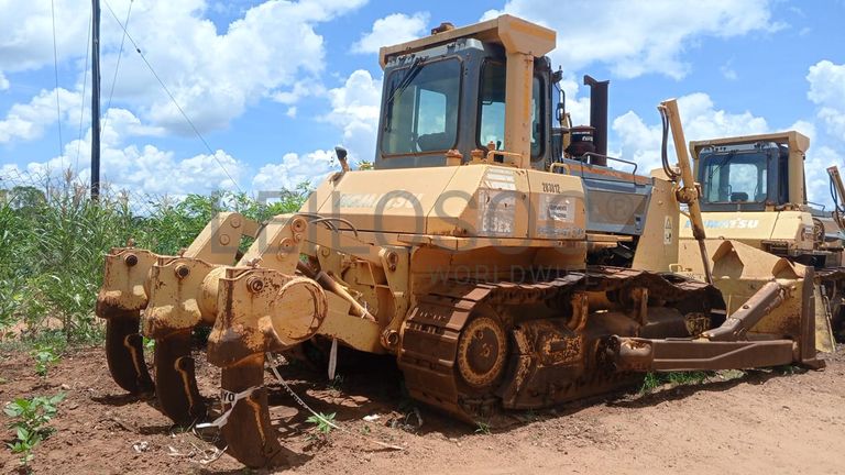 Bulldozer Komatsu D85EX