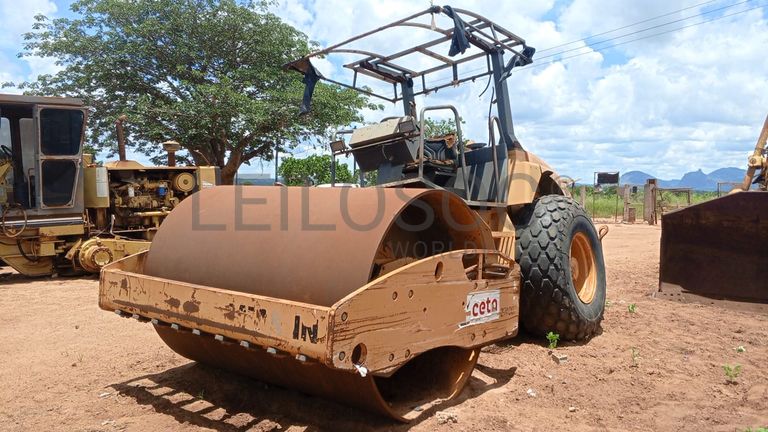 Rolo Compactador AMMANN ASC 100