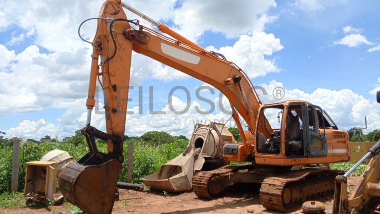 Escavadeira Doosan