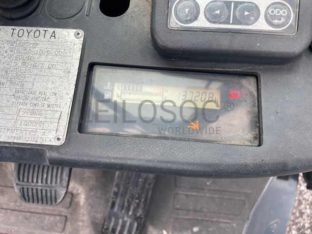 Empilhador a Gás Toyota 028FGF18