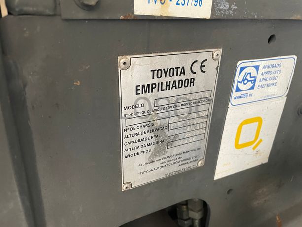 Empilhador a Diesel Toyota 6FDF 18