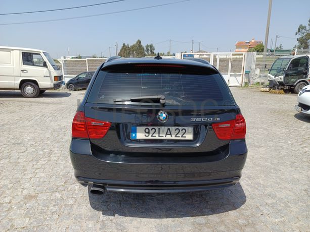 BMW 320D LCI Touring Navigation · Ano 2010