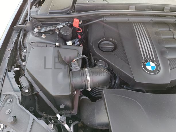 BMW 320D LCI Touring Navigation · Ano 2010
