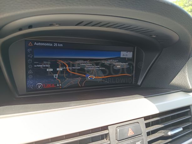 BMW 320D LCI Touring Navigation · Ano 2010