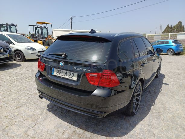 BMW 320D LCI Touring Navigation · Ano 2010
