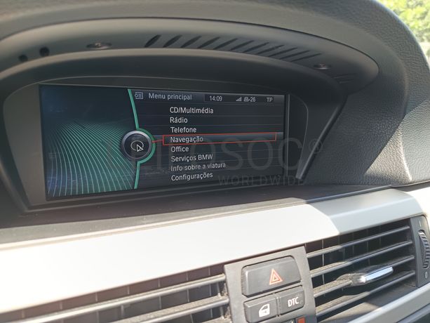 BMW 320D LCI Touring Navigation · Ano 2010