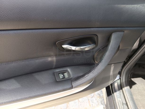 BMW 320D LCI Touring Navigation · Ano 2010
