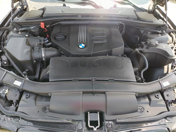 BMW 320D LCI Touring Navigation · Ano 2010